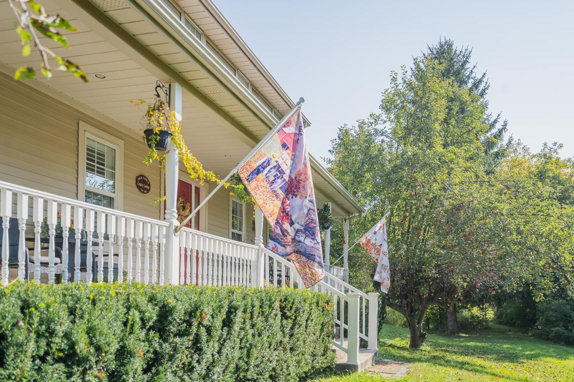 Bed and Breakfast Old Town Country Landing Niagara-on-the-Lake Esterno foto