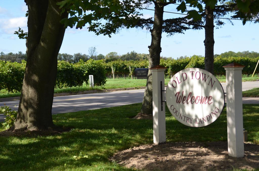 Bed and Breakfast Old Town Country Landing Niagara-on-the-Lake Esterno foto